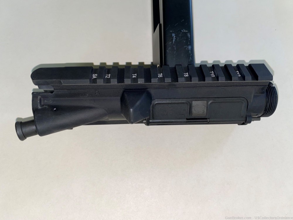 Saint, AR15, flat top upper receiver, excellent condition, complete.-img-0
