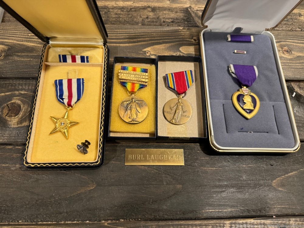 WWI & WW2 Named Issued Medals Purple Heart Silver Star Victory Medal Lot -img-0