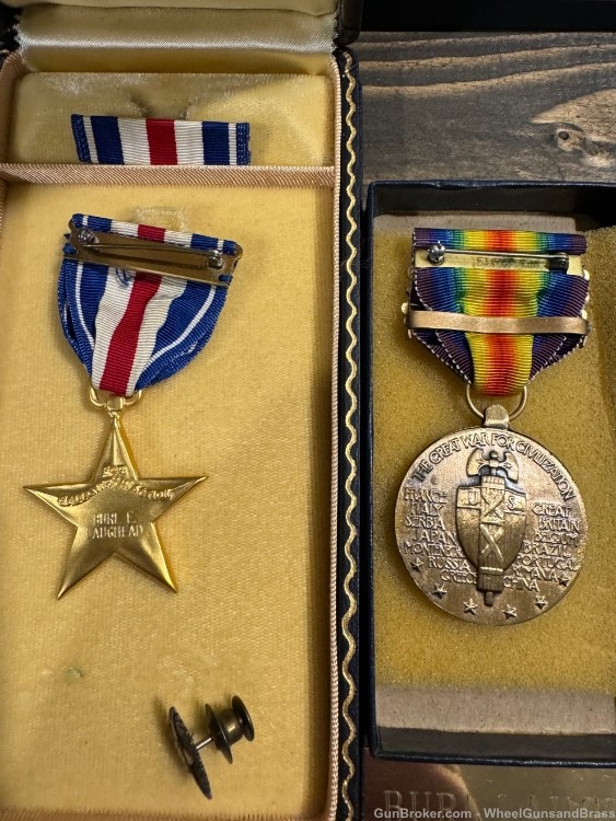 WWI & WW2 Named Issued Medals Purple Heart Silver Star Victory Medal Lot -img-10