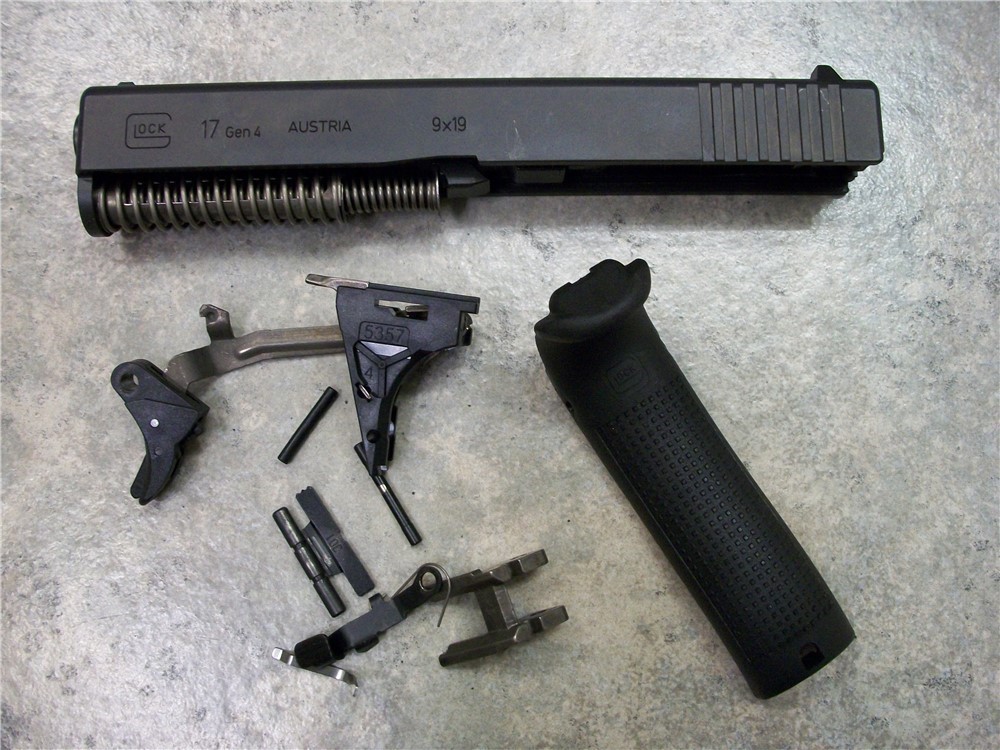 GLOCK 17 PARTS KIT 9mm slide barrel trigger factory upper pistol 22 17l 34-img-0