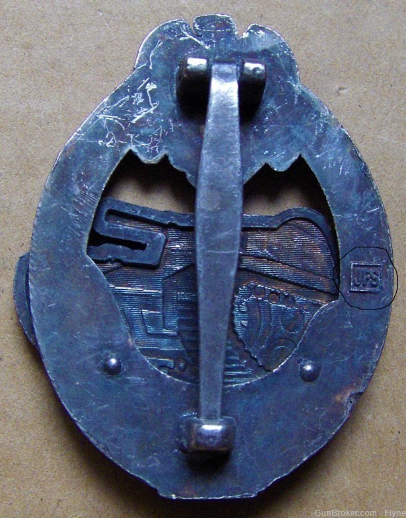 Germany, Badge 50 on Tank Assaults' REPRODUCTION WWII swastika-img-2