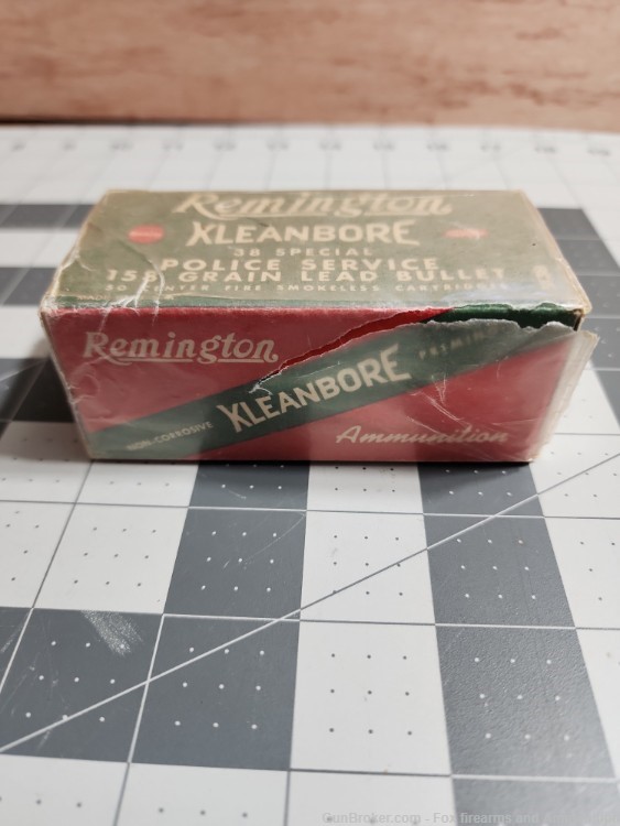 Vintage Remington Kleanbore .38 Special Police Service, MINT Full Box-img-1