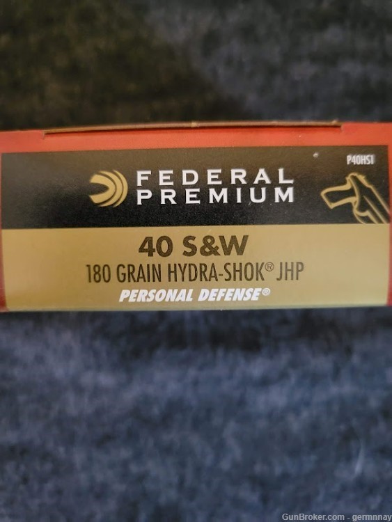 Federal Premium 40 S&W 180 gr Hyrda-shok JHP Personal Defense 20 rd box-img-0