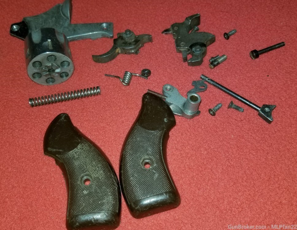Titan T-18 22 revolver parts set -img-2