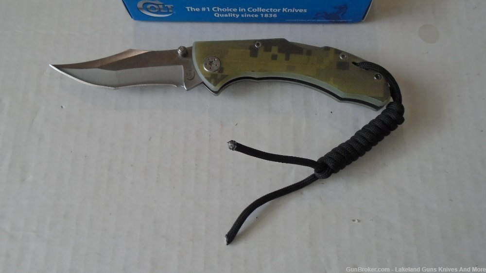 NIB CT729 Colt Lock Back Blade Camo Knife W Braided Lanyard & Clip-img-10