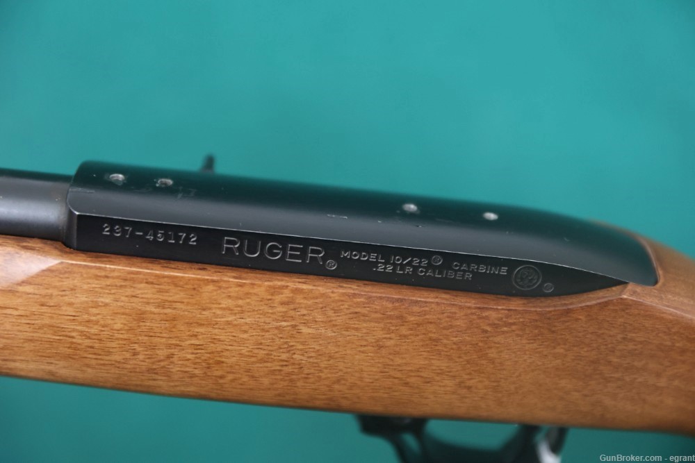 B2362 Ruger 10/22 deluxe checkered 22 lr semi auto rifle -img-3