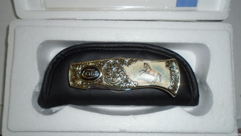 NIB VERY RARE *GOLD ENGRAVED* Colt Rampant Pony Folding Knife SOLD FOR $965-img-35
