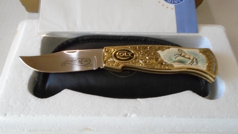 NIB VERY RARE *GOLD ENGRAVED* Colt Rampant Pony Folding Knife SOLD FOR $965-img-57