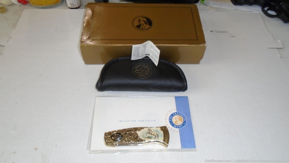 NIB VERY RARE *GOLD ENGRAVED* Colt Rampant Pony Folding Knife SOLD FOR $965-img-54