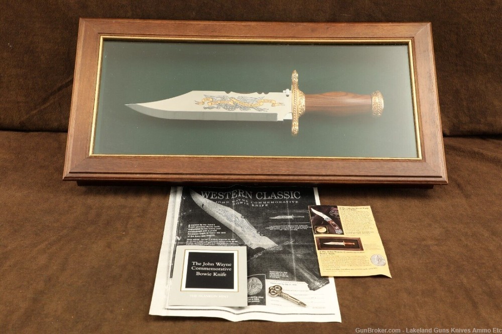 Super Rare John Wayne Commemorative Bowie Knife! Sold for $956+!-img-14