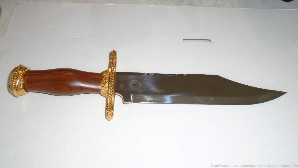 Super Rare John Wayne Commemorative Bowie Knife! Sold for $956+!-img-42