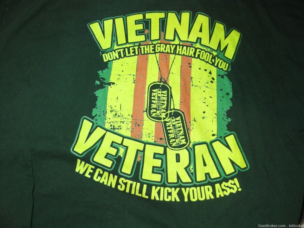 Vietnam Veteran 3XL Hanes T-Shirt used-img-1