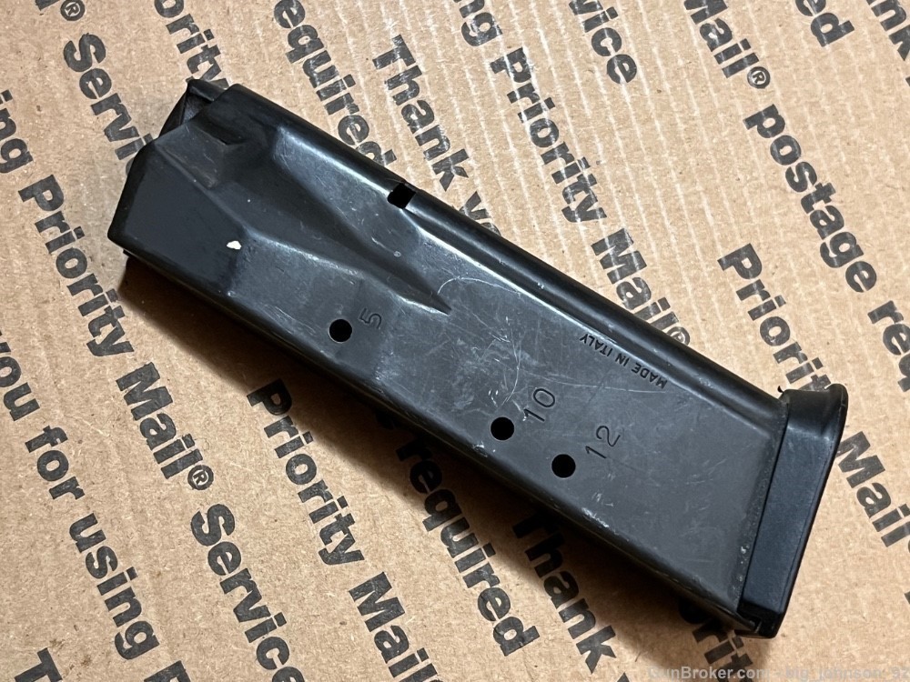 Sig Sauer P228 P229 12rd Magazine 40 S&W 357 Sig Made in Italy-img-0