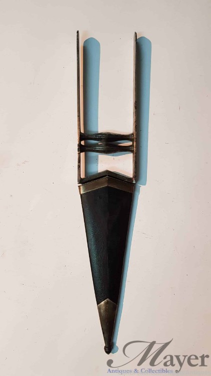 Indian Katar Dagger With Scabbard-img-1
