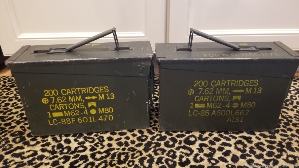 2 US surplus ammo cans.-img-1