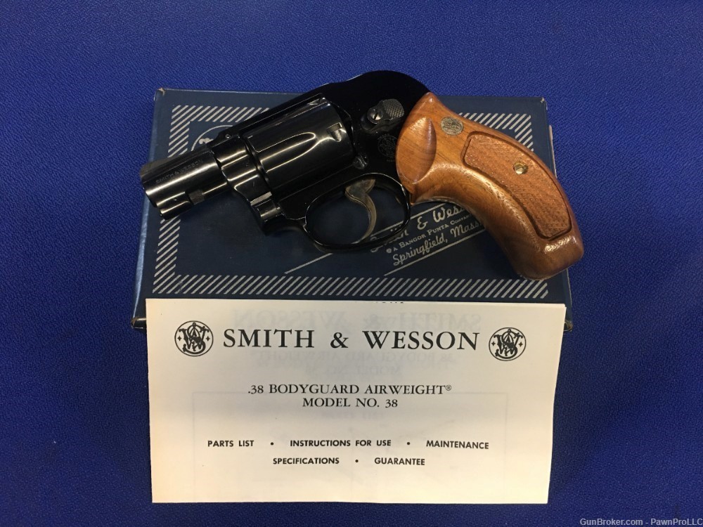 Smith & Wesson model 38, comes w/ factory box & papers, .38 special-img-4