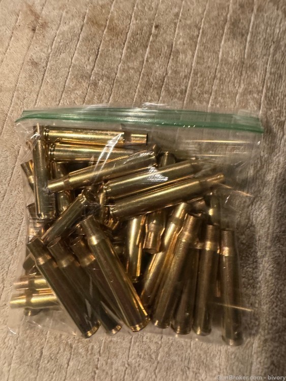 50 pieces NEW Hornady 30-06 PRIMED brass-img-1