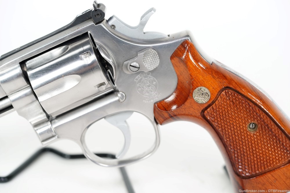 Smith and Wesson 686 Stainless .357 Mag-img-3
