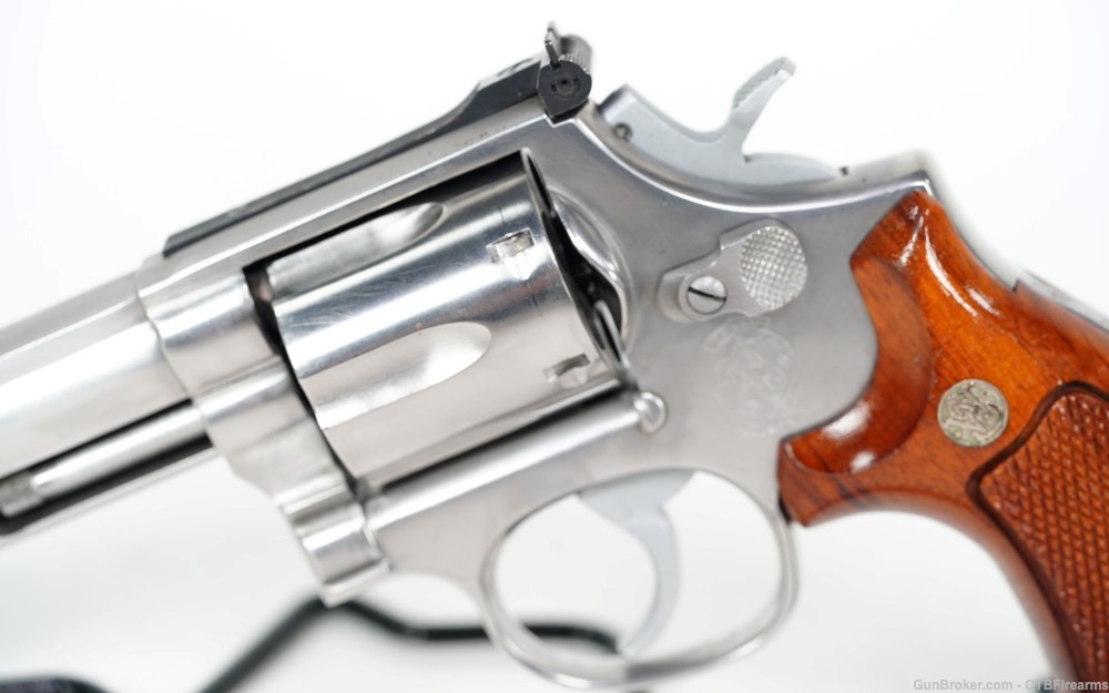Smith and Wesson 686 Stainless .357 Mag-img-2