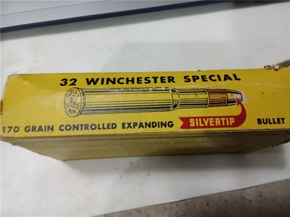 Vintage Western Super-X 32 Winchester Silvertip Expanding bullets-17 rds-img-1