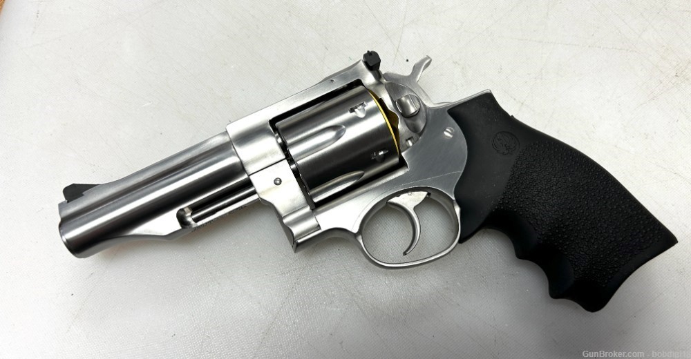 Ruger Redhawk 44 Magnum 4.2" Barrel 6 Rd 05044 Hogue Grip No CC FEES-img-1