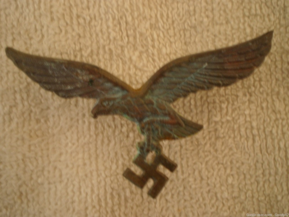 WW2 German luftwaffe DAK pith helmet hat metal eagle badge, Original?-img-0