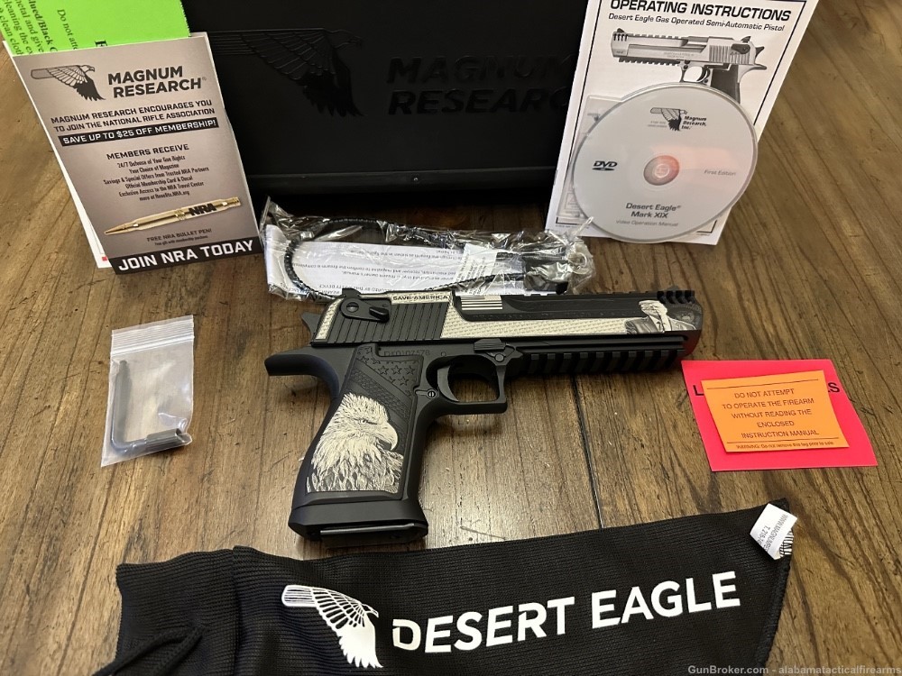 Desert Eagle 50AE Donald Trump Limited Edition 6” BNIB DE50TPR-img-0