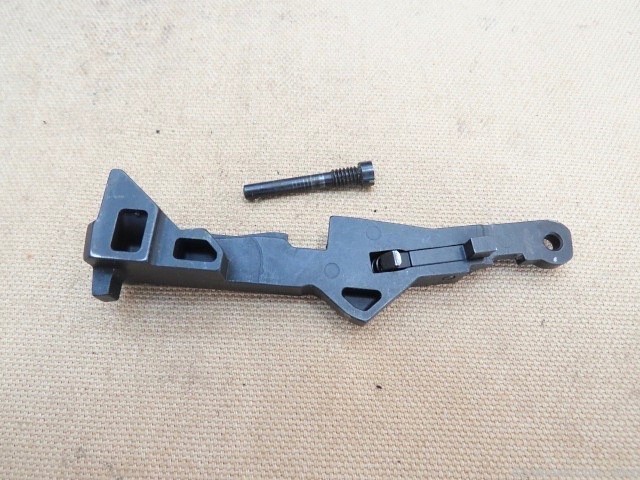 Henry Repeating Arms Big Boy Classic .38/.357 Rifle Carrier Assembly Parts-img-0