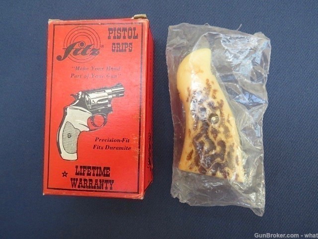 Vintage NOS Fitz Pistol Grips & Grip Screw S&W Highway Patrolman .357 .44 -img-0