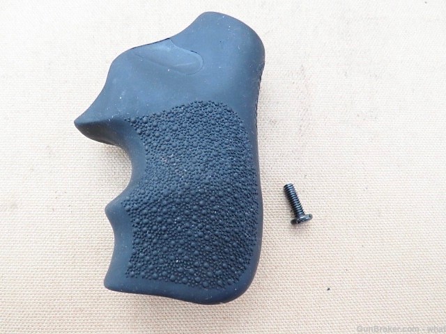 Ruger LCR .38 Special Revolver Black Rubber Grips & Grip Screw-img-0