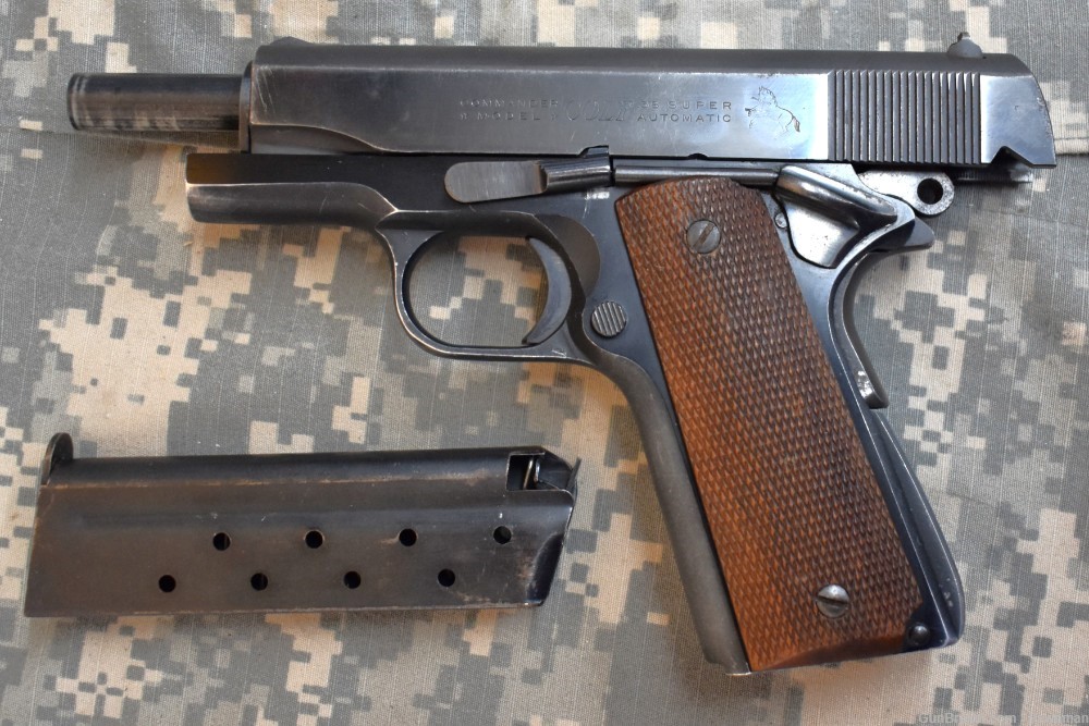 Colt Lightweight Commander in 38 Super made 1972 w/box-img-15