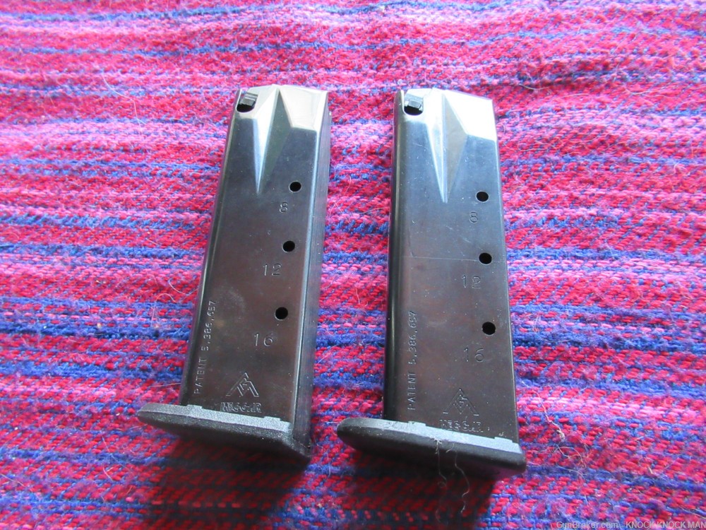 SIG p320 sig sauer mags 3 in auction new mags 15 round -img-0