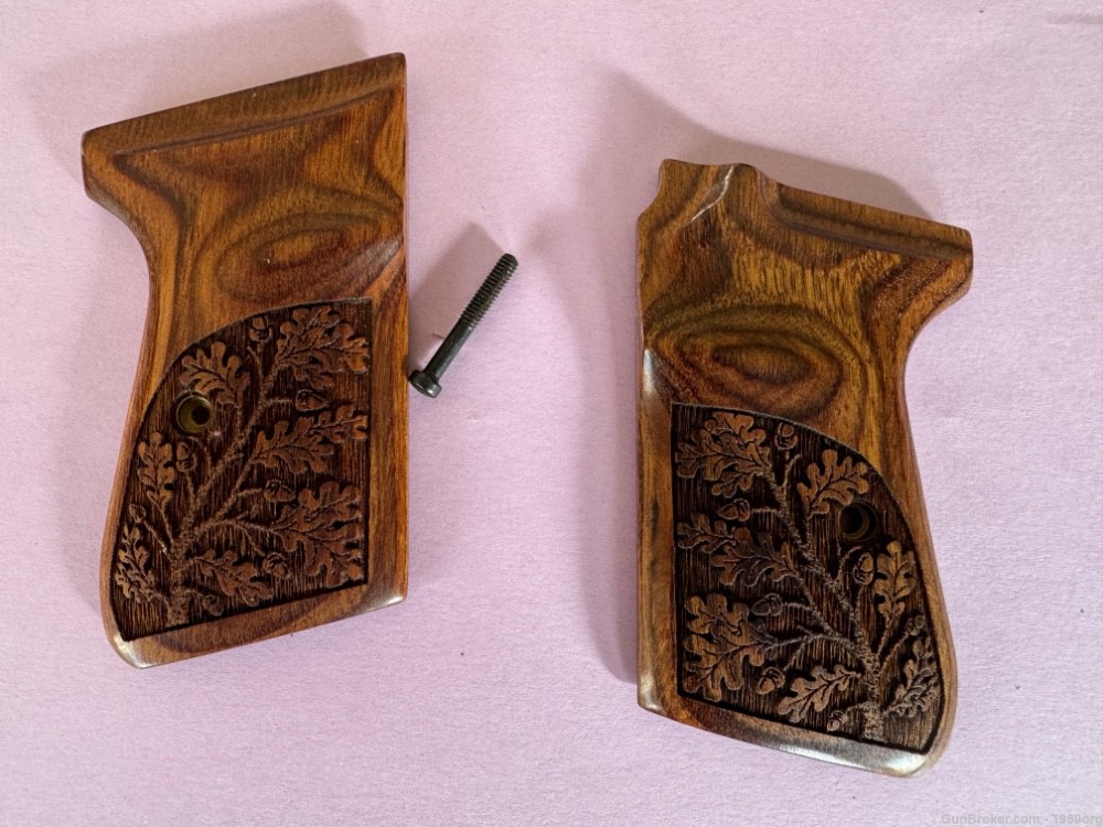 PPK/S Oak Grips with Oak Leaf Carving-img-0