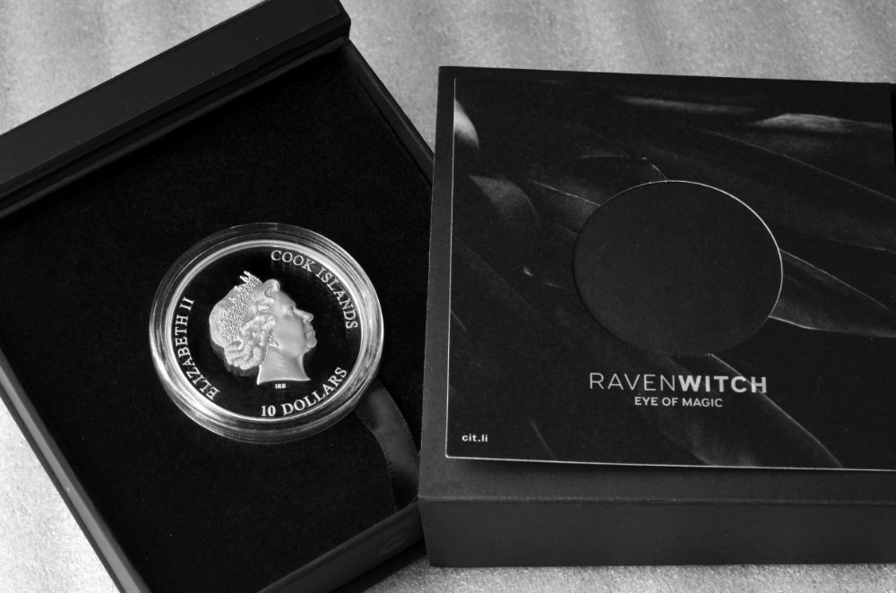  2022 - Cook Islands - Raven Witch, the Eye of Magic -  2 oz silver coin -img-4