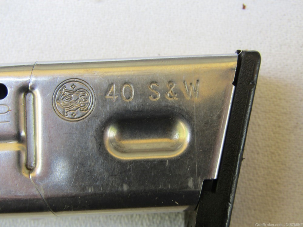 Smith & Wesson Model 4046TSW, .40SW, 4" Barrel, Brinks Special-img-19