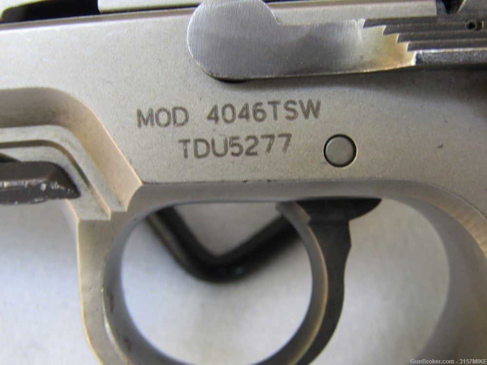 Smith & Wesson Model 4046TSW, .40SW, 4" Barrel, Brinks Special-img-7
