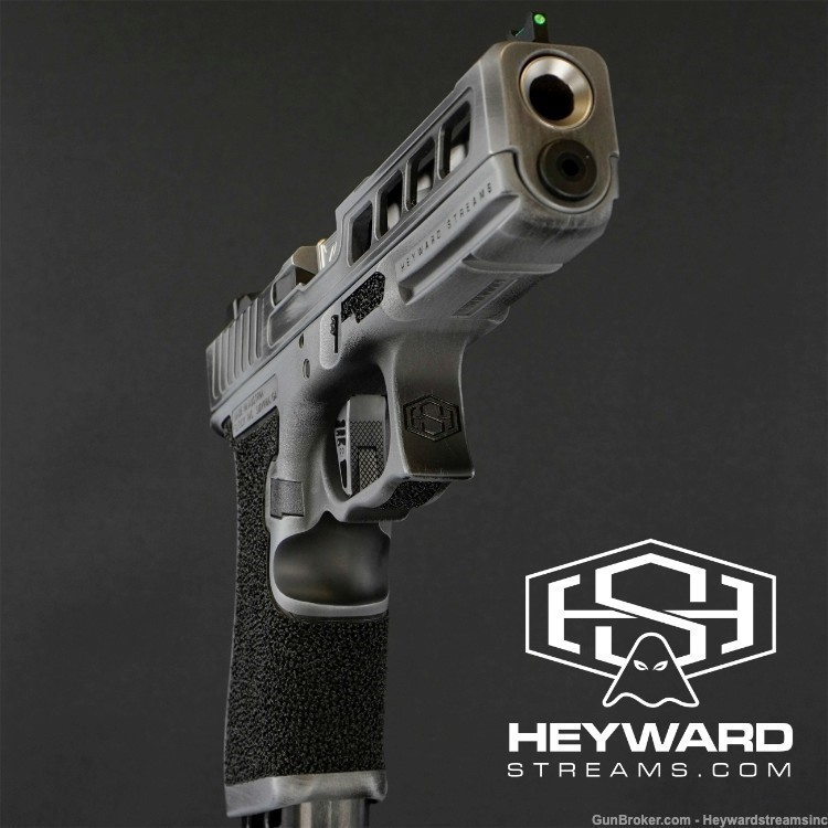 Custom Glock 17 Gen 4 Pistol, ZPS.3, Gray Battle worn, stippled, 9mm-img-5