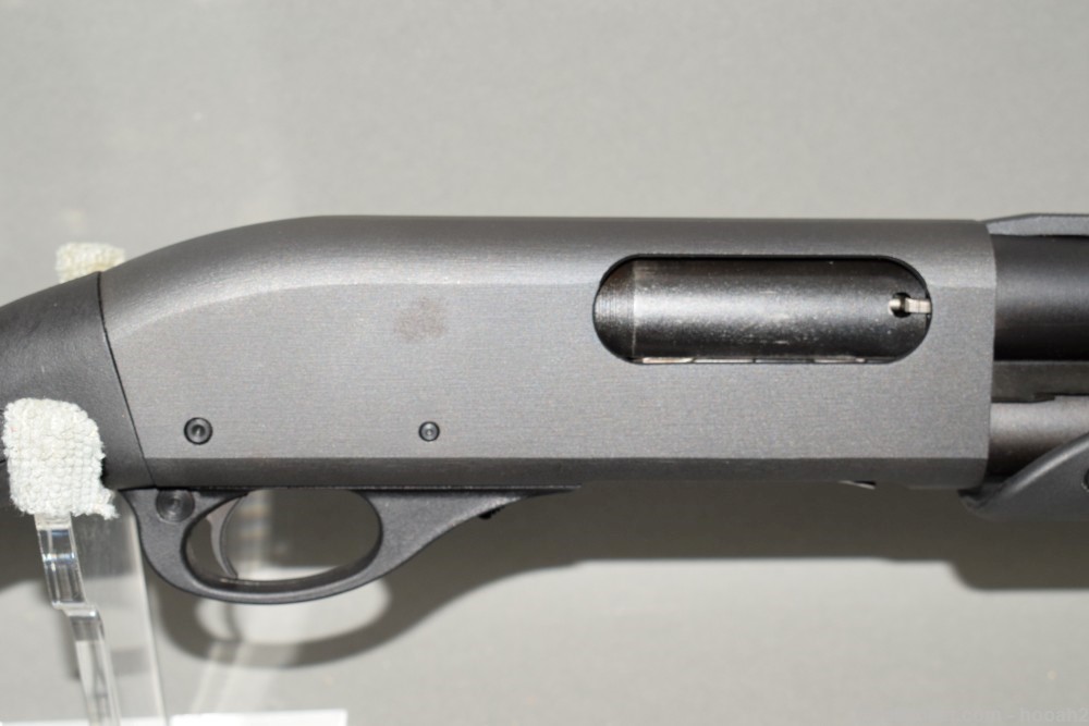 Remington Model 870 Pump Action Shotgun 3" 12 G 28" Vent Rib-img-3