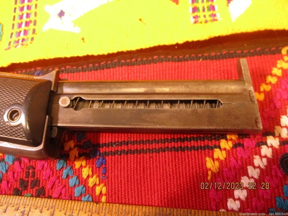 Early HI Standard Model "B", 22Long Rifle Semi-Auto Pistol.-img-12