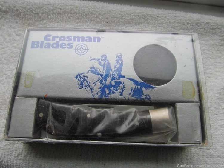 Crosman 962 2-Blade Knife with Sheath-img-0