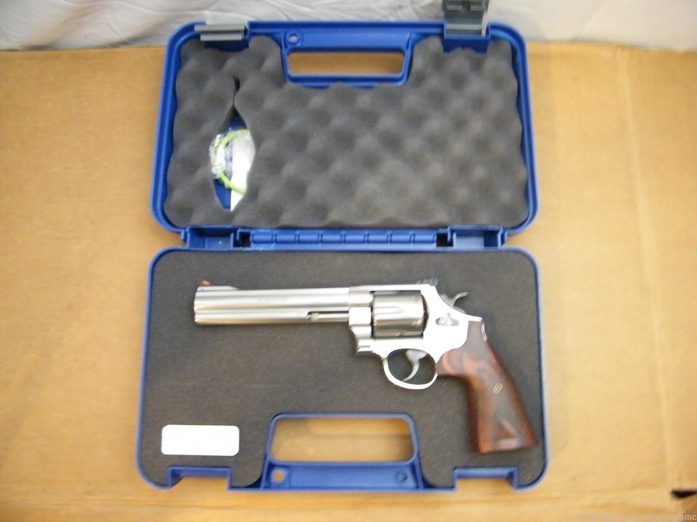 NIB Smith and Wesson 629 Deluxe 6.5" .44 Magnum 150714-img-0