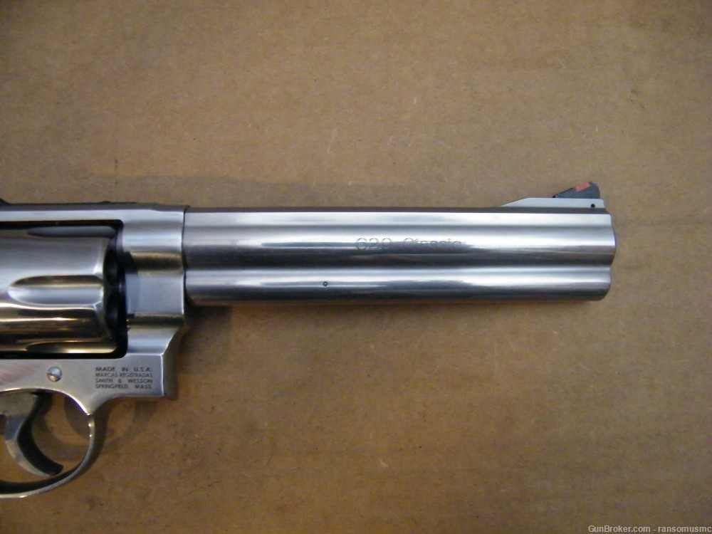 NIB Smith and Wesson 629 Deluxe 6.5" .44 Magnum 150714-img-9