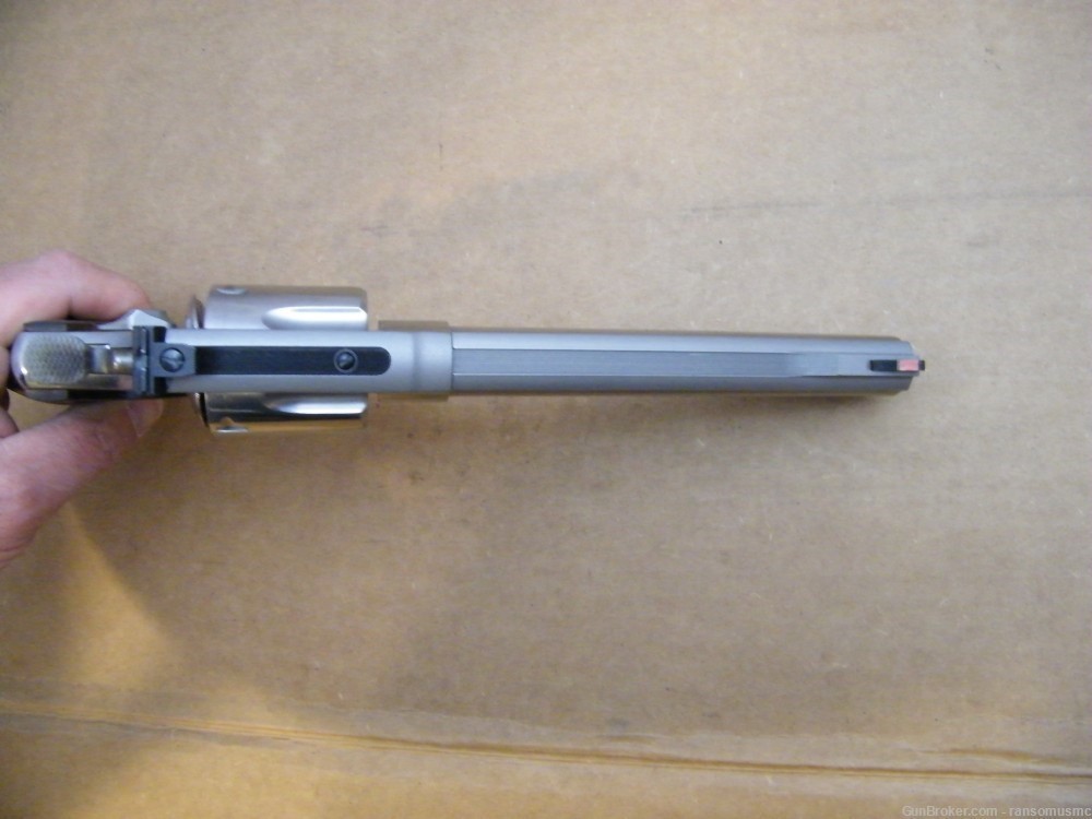 NIB Smith and Wesson 629 Deluxe 6.5" .44 Magnum 150714-img-10