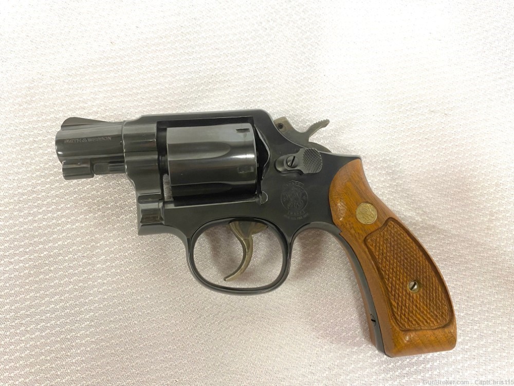1984 S&W Model 10 for the Peruvian Police, NOS-img-1