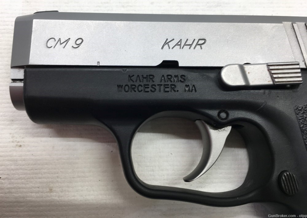KAHR CM9 9X19 Semi Auto Pistol, Two 6 RD Magazines, Nice Look!-img-2
