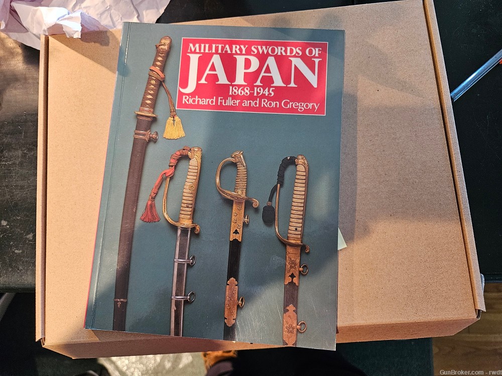 #10 Military Swords Of Japan REDUCED-img-0