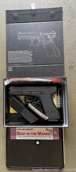 GLOCK 17 Gen1 9mm Semi-Auto Pistol RETRO-img-1