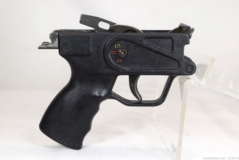 MP5 80's ORIGINAL GERMAN PARTS AUTO TRIGGER WITH HOUSING -img-1