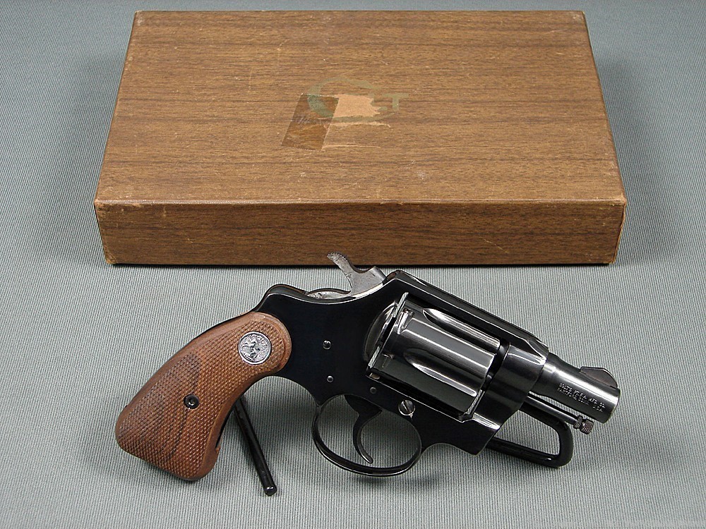Colt Detective .32 Colt NP Spl w/Factory Box Mfg Date 1977 - NICE-img-1
