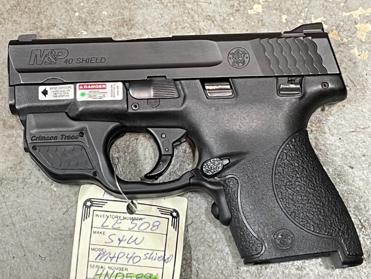 Smith and Wesson M&P 40 Shield .40S&W-img-1